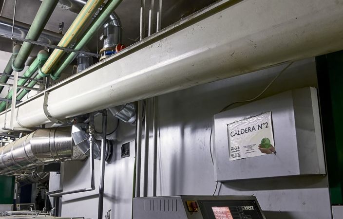 Instalación de 3 calderas de biomasa de 2,6 MW para el abastecimiento de energía térmica de 237 viviendas en Valladolid